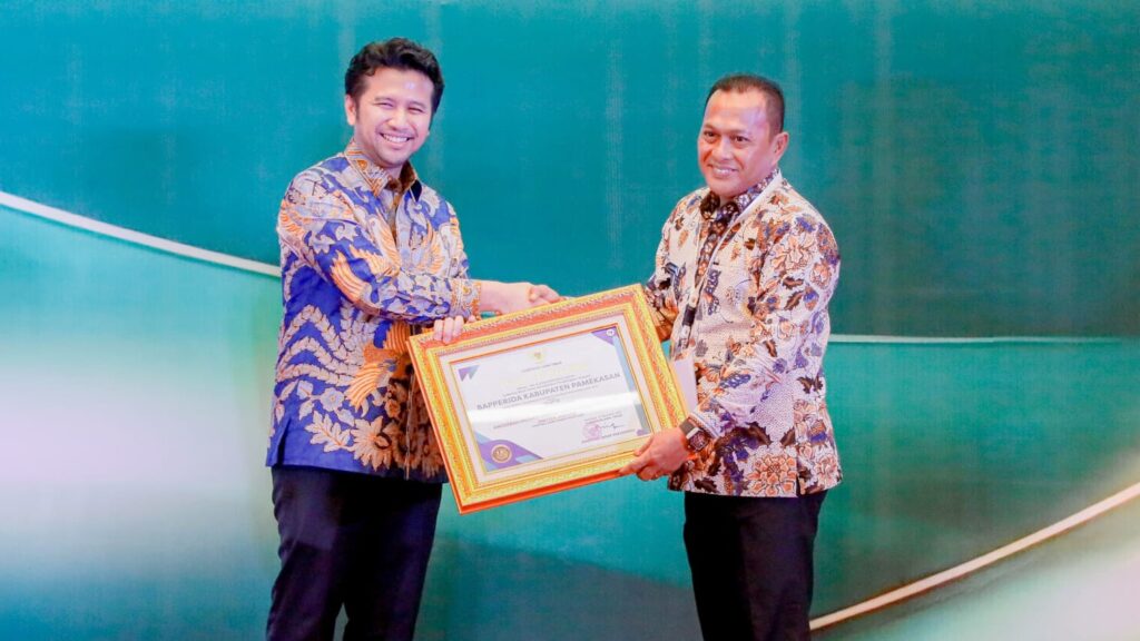Masuk Top 15, Pemkab Pamekasan Raih Penghargaan Inotek Award Jatim 2025