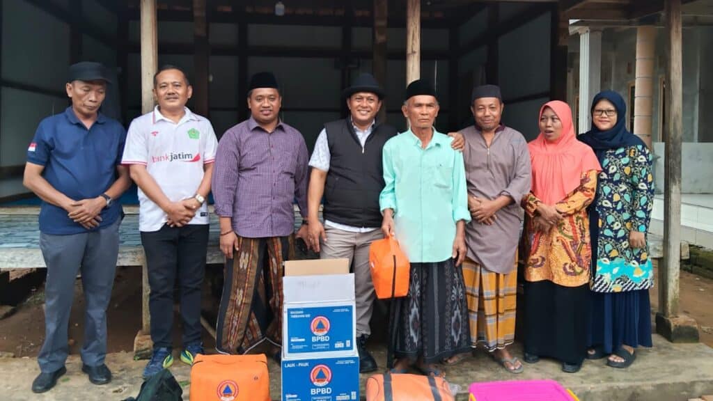Angin Puting Beliung Terjang Dua Desa di Pamekasan, Wabup Blusukan Beri Bantuan