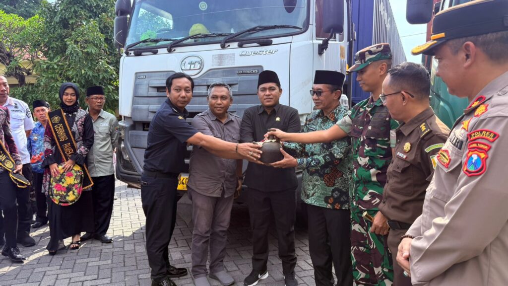 Meriahkan Hajad ke-495, 20 Juta Batang Rokok asal Pamekasan Resmi Meluncur ke Filipina