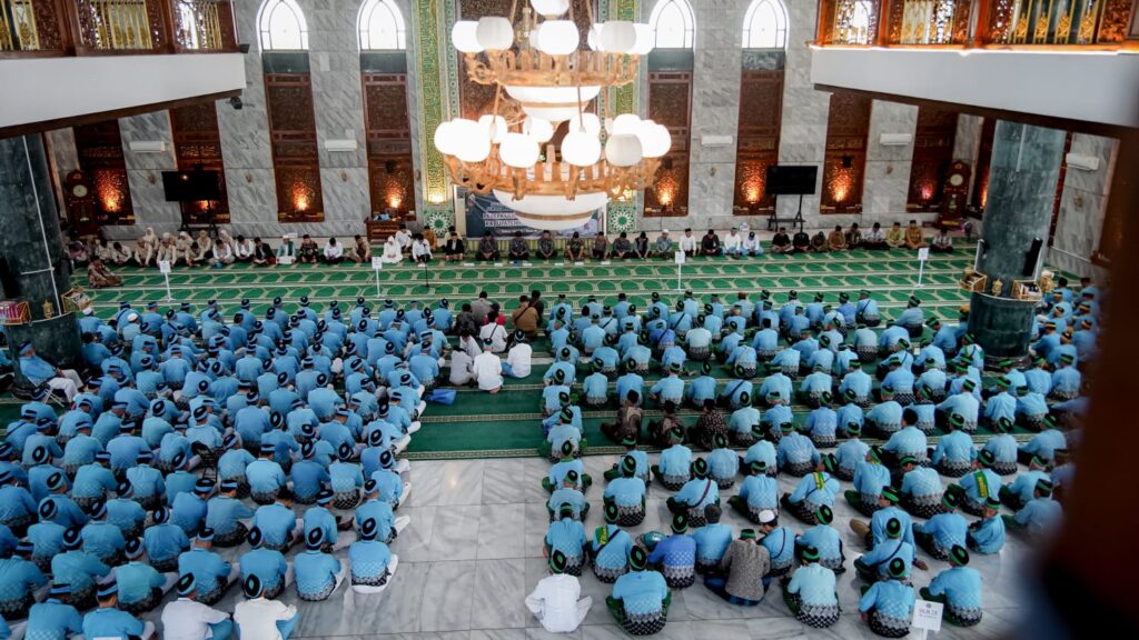 Bupati Pamekasan Lepas 1.384 Jemaah Calon Haji 2026, Begini Pesannya