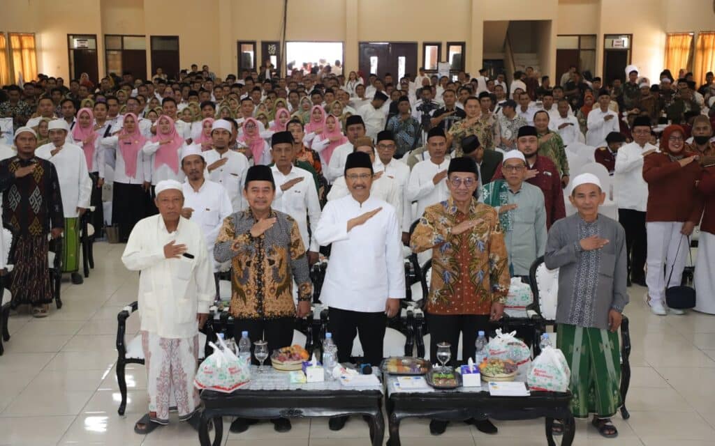 Bertemu Ulama dan Tokoh Madura, Gus Ipul Titip Kesuksesan Sekolah Rakyat